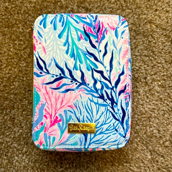 NEW Lilly Pulitzer Makeup Brushes + Case - Picture 1 of 3